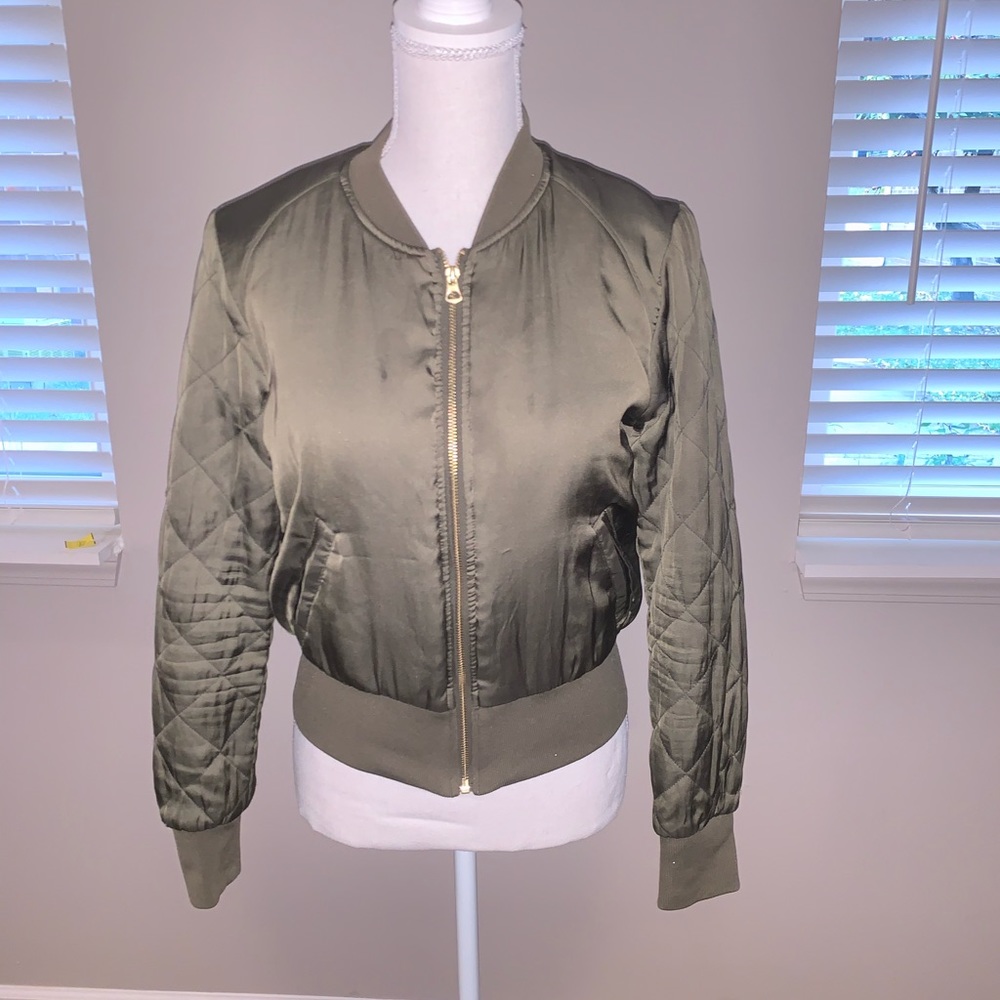 Bomber jacket